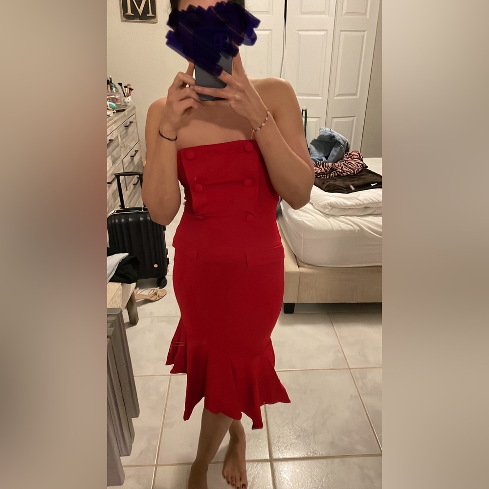 X Revolve Chrissy Teigen Red Midi Dress Landon Bodycon Ruffle Strapless Pencil S - Picture 7 of 7